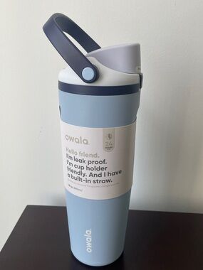 NWT Owala Special Edition 30oz FreeSip Sway Water Bottle Skydive